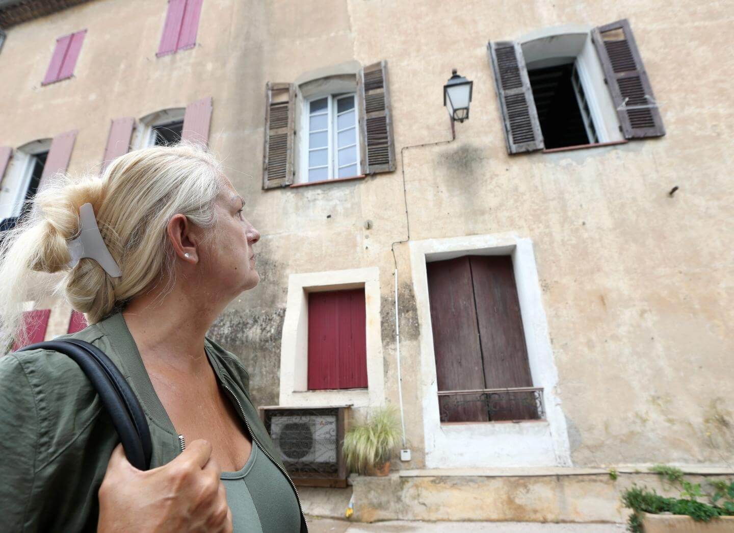 Médias : À 51 ans, Nadine devient sans domicile fixe à cause de mauvais payeurs